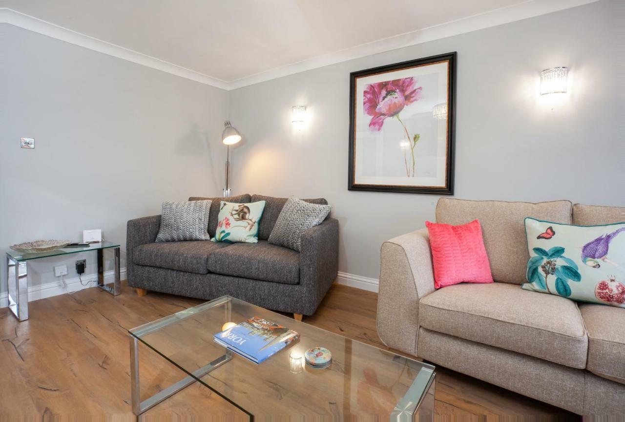 County House Mews Apartment Йорк Екстериор снимка